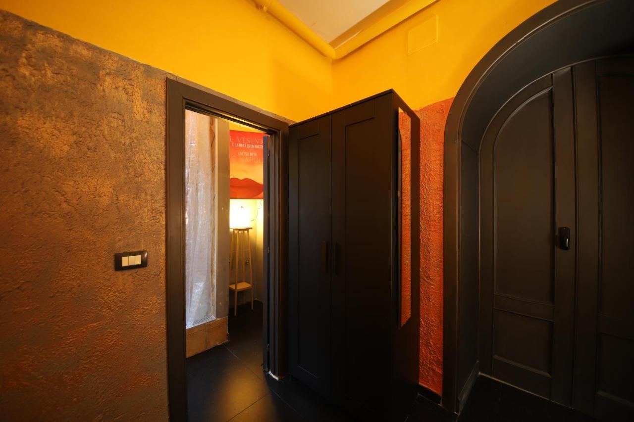 Casa Interattiva Naples'Secrets Bed & Breakfast エクステリア 写真