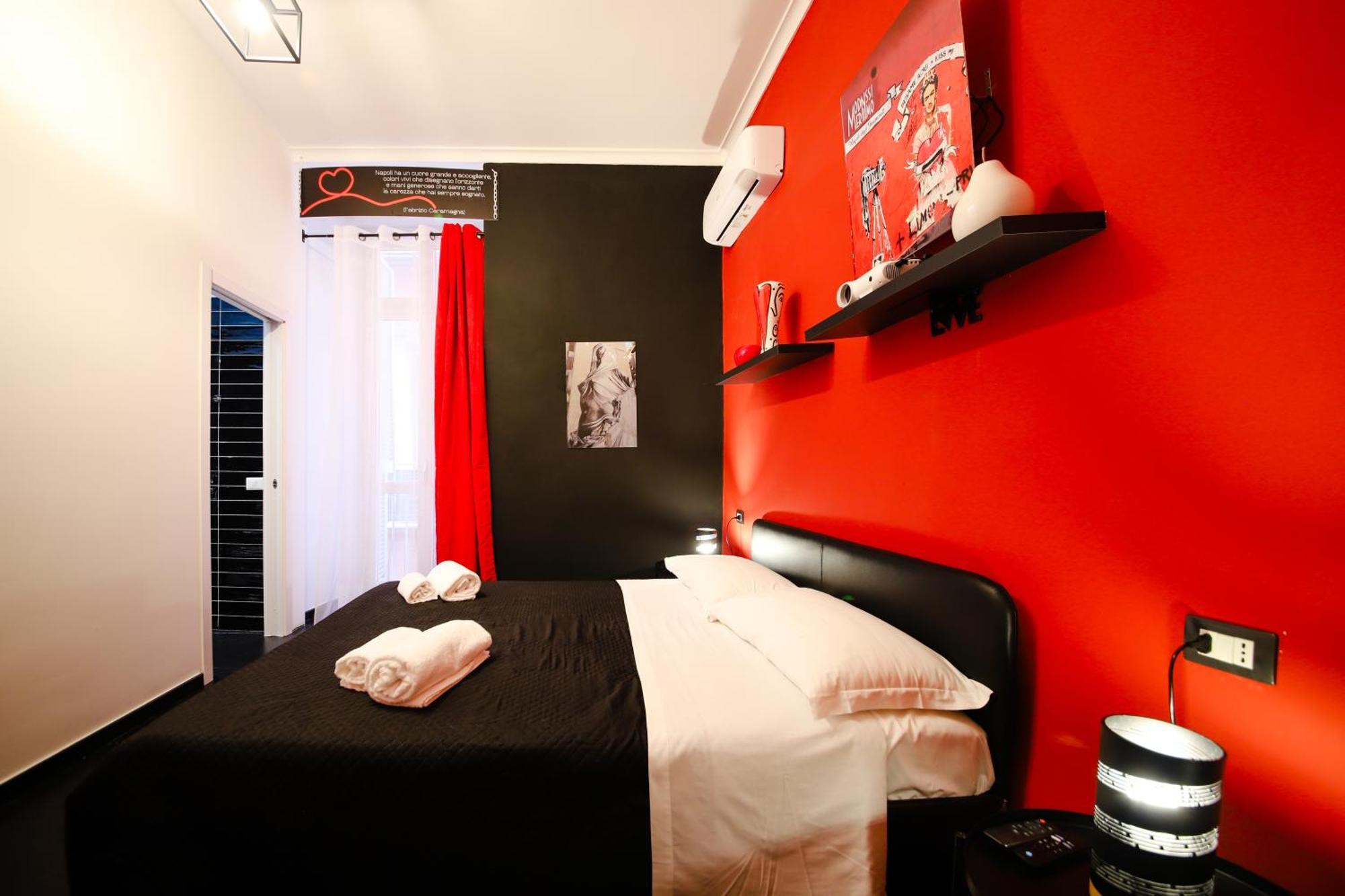 Casa Interattiva Naples'Secrets Bed & Breakfast エクステリア 写真