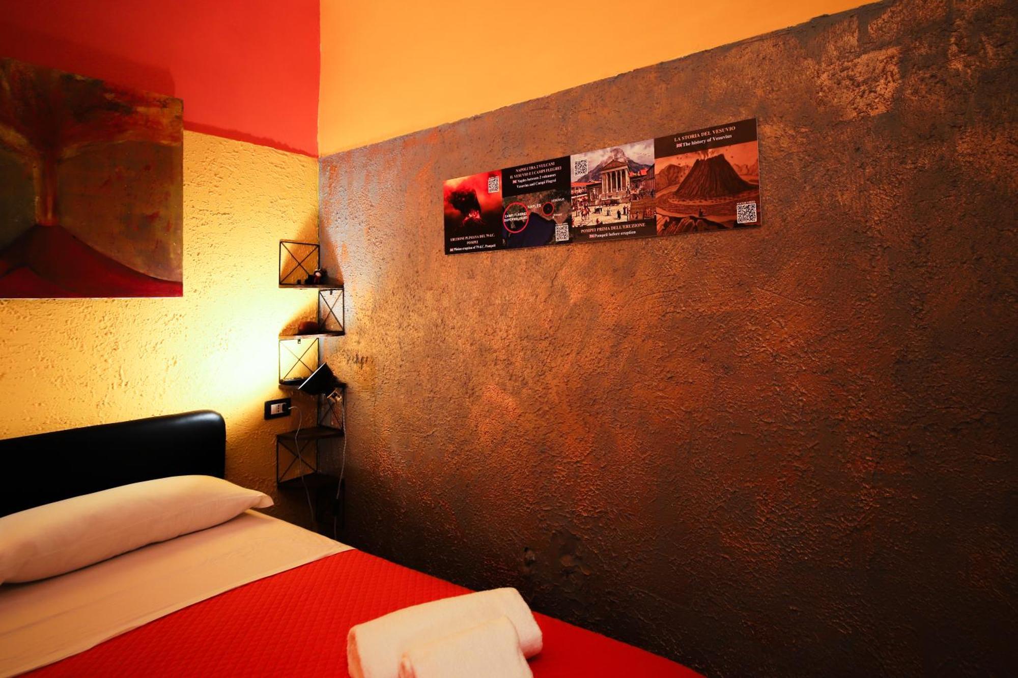 Casa Interattiva Naples'Secrets Bed & Breakfast エクステリア 写真
